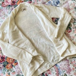 LOFT Women’s Cream Sweater Cardigan Size Small